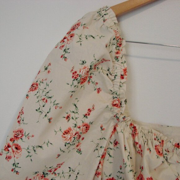 WeWoreWhat Ruched Dainty Floral Top Bustier Pouf Sleeves Cream Pink NEW Large - Picture 9 of 15